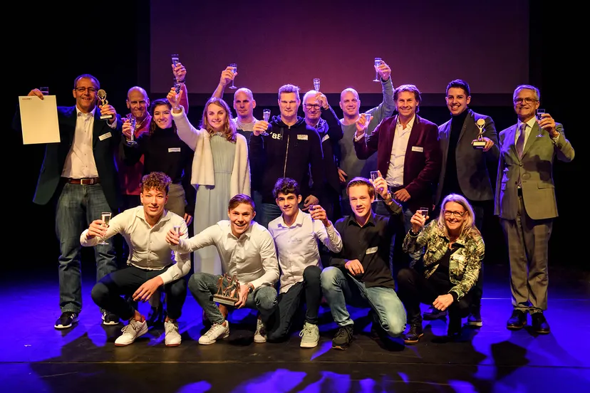 sportkampioenen van alkmaar 2018 toosten met wethouder sport pieter dijkman