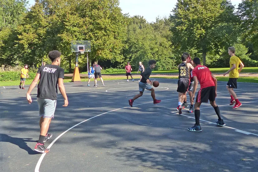 straatbasketbal toernooi