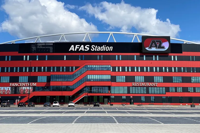 vooraanzicht afas stadion april2022 kopieren
