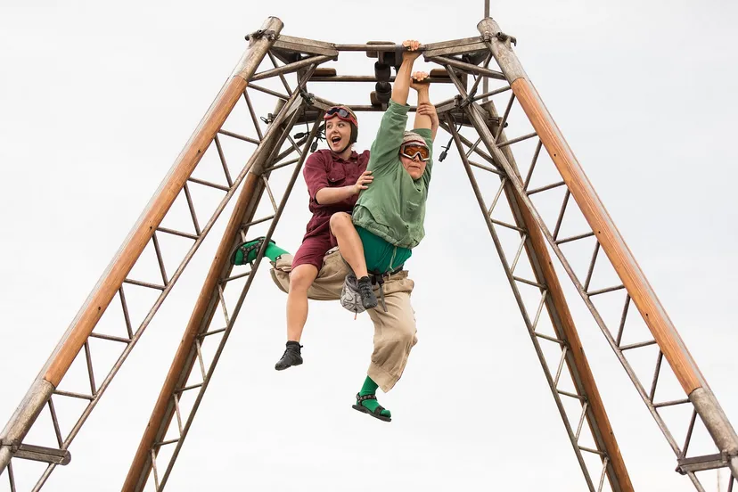 zidm 240608 les quatfers en lair gravir 1