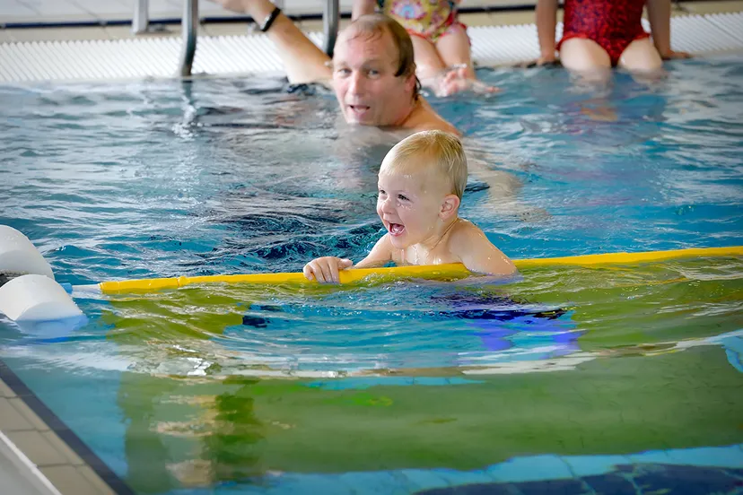 zwemles in zwembad de hout