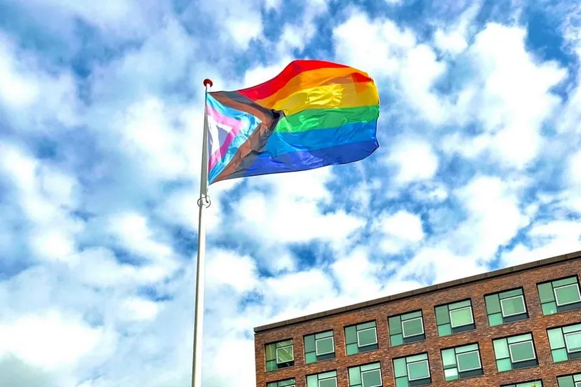 regenboogvlag talland college 2