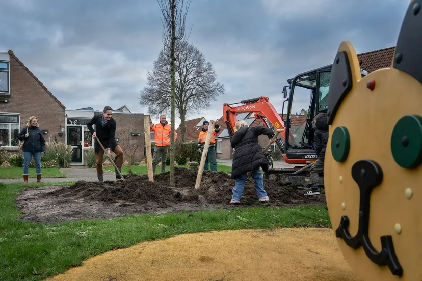 468533161 979306500903244 4618750479933560656 n