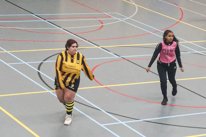 zaalvoetbal eindejaarsbattle 2023 kopie