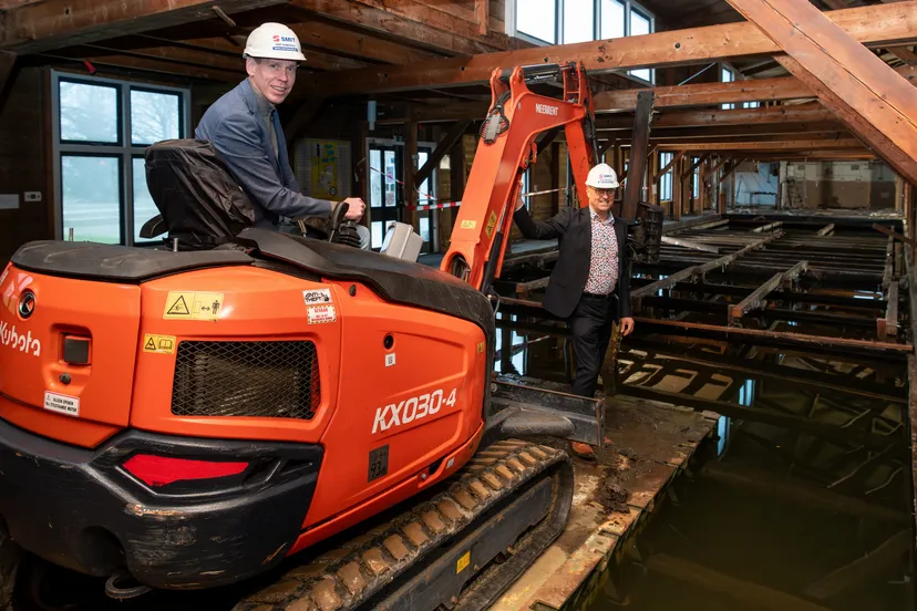 foto persbericht wethouders verbouwing lighallen