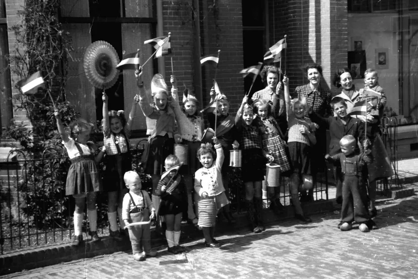 1945 05 05 007 bevrijdingsdag oudkarspel