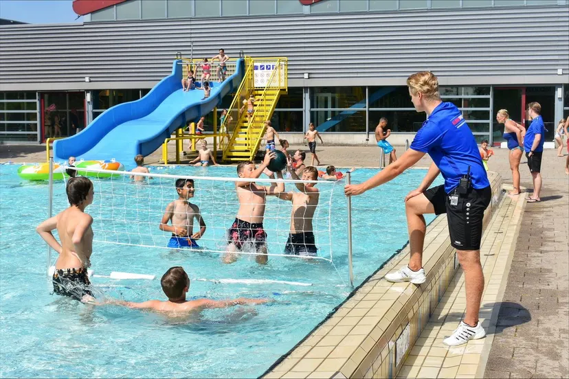 Zomerpret bij zwembad Hoornse Vaart in Alkmaar (1)