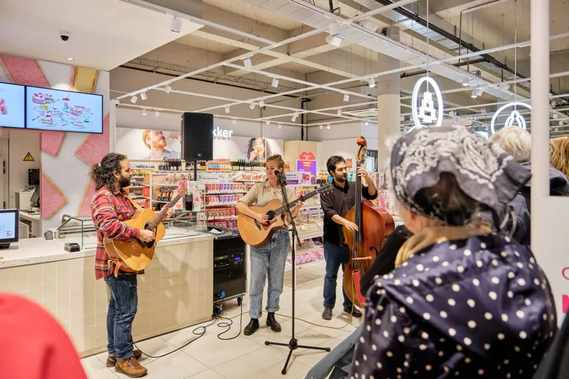 Rick_Akkerman__DSF4307