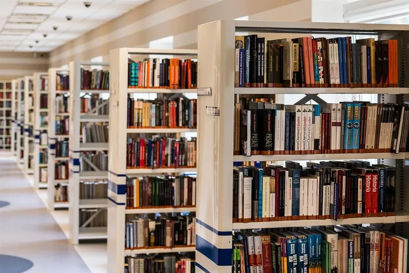 bibliotheek pixabay