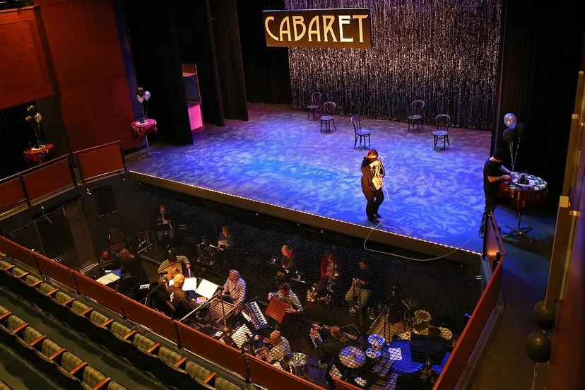 cabaret christopher sinnott via pixabay