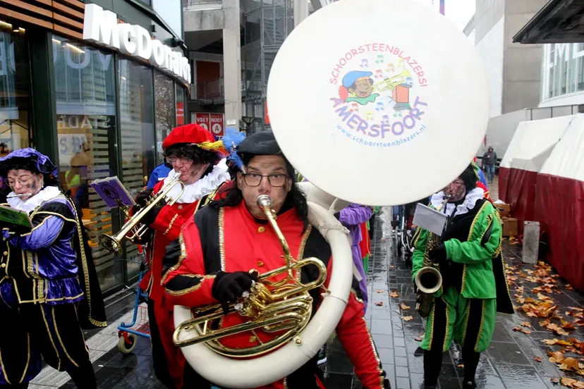 sinterklaas parade almere almere centrum