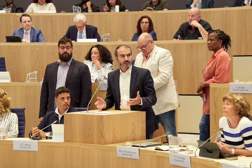 hassan buyatui groep buyatui