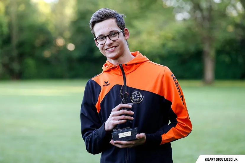 29e4c1cd e042 48fe 9241 e4bf0adc95cf