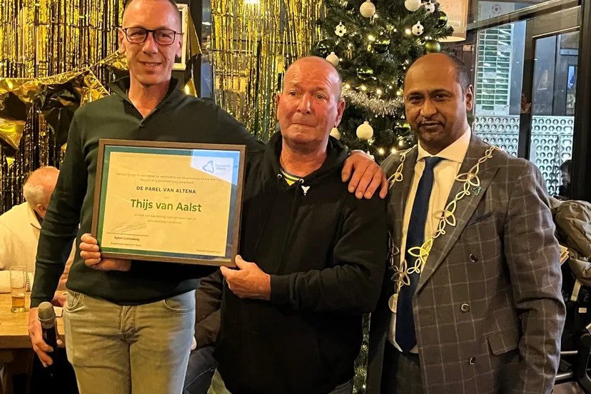 417569327 766553325504548 7651346575956248706 n