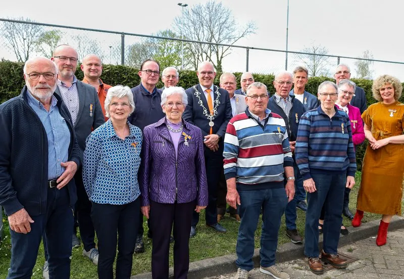 csm groepsfoto gedecoreerden a7b70b2f48