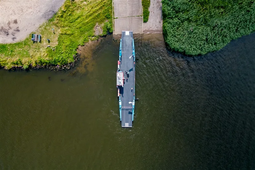 download 134743 s1000x1000