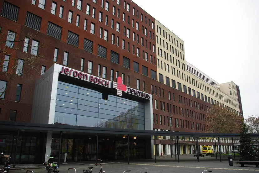 shutterstock 2102781220