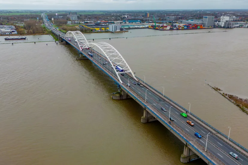 versteeg av producties 8 1