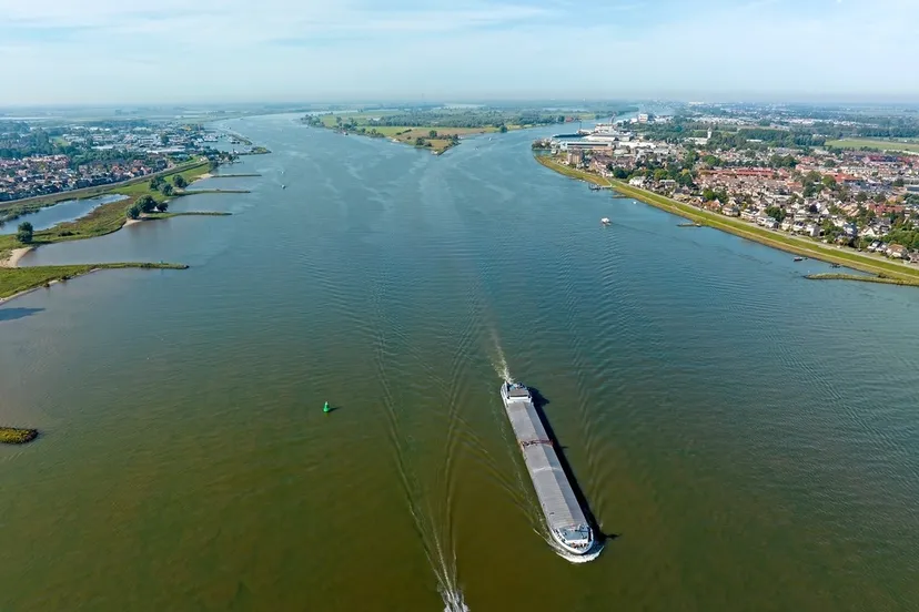 shutterstock 2363456233 2