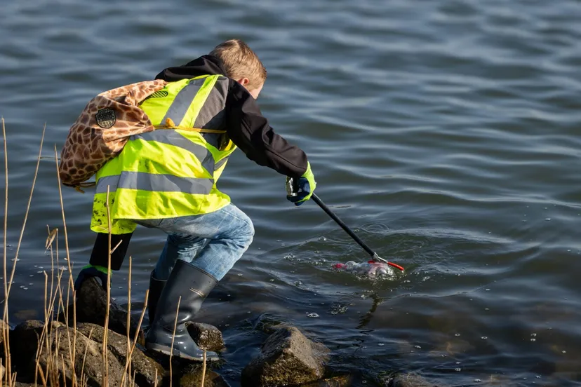 opruimactie biesbosch jeugd