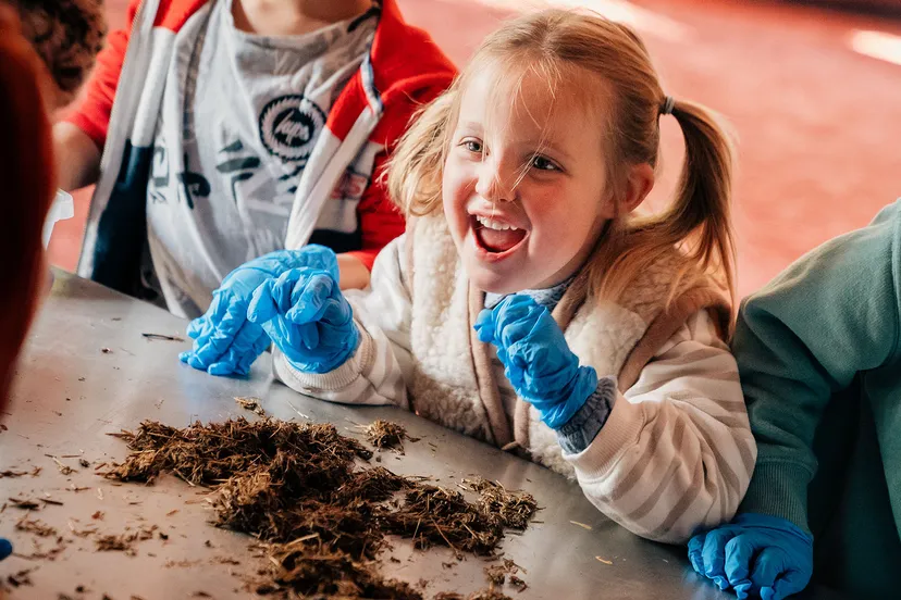 1 foto poepzoo 1920x1080 1