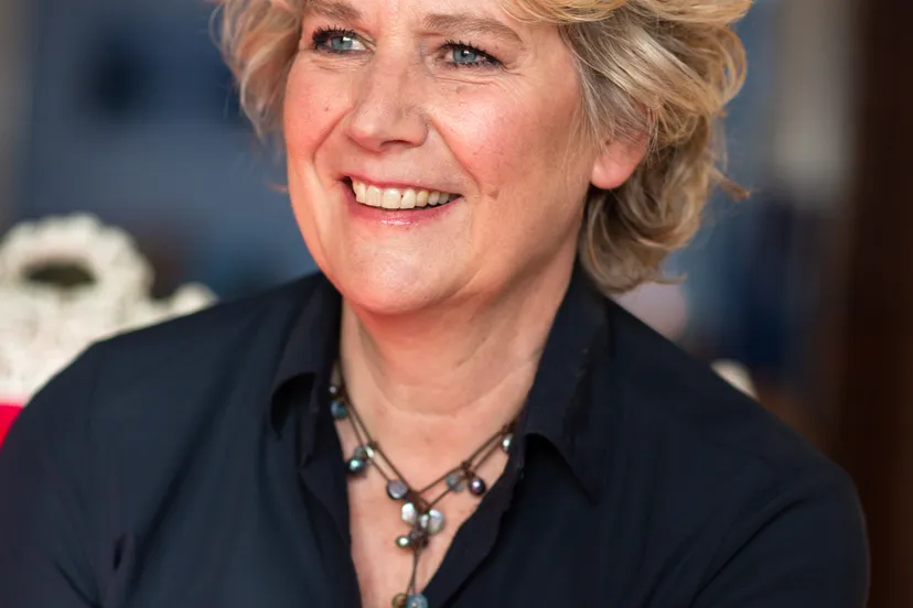 2104 4e9ae7c9e420a8912ff5a492ab594818