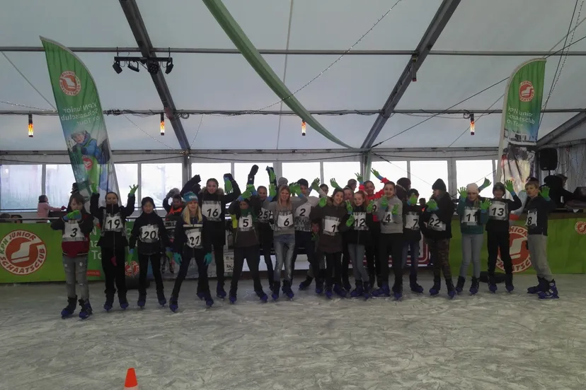 deelnemers voorronde ijstijd winterspelen bij winterparadijs large