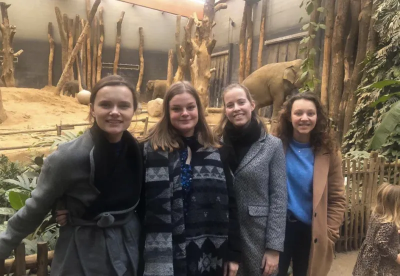 femme e1578834790241