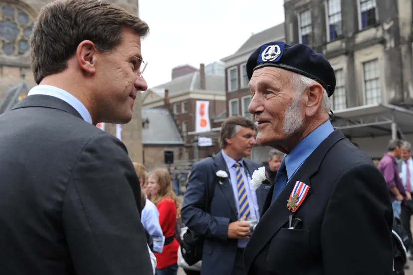 gesprek met veteraan 7473225480