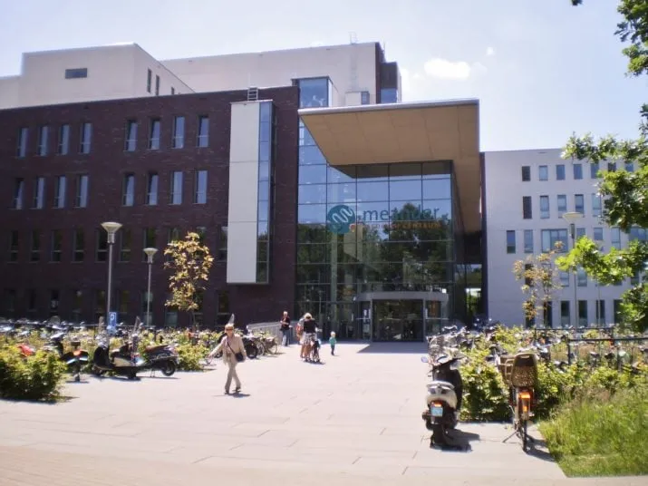 meander mc hoofdingang oostzijde 8 e1493835293468