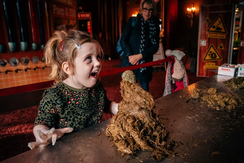 poep pluizen in de meivakantie in dierenpark amersfoort