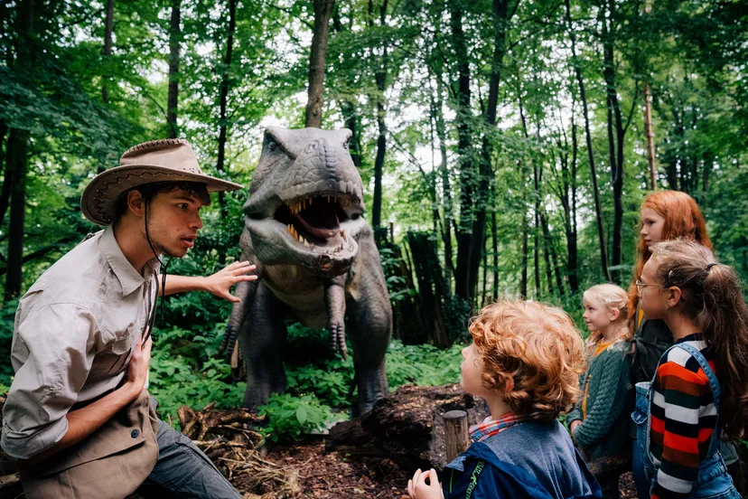 vanaf dit weekend beleven bezoekers van dierenpark amersfoort een nieuwe dinowereld met meer avontuur dan ooit