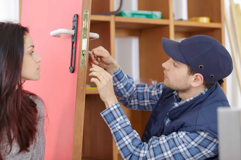 slotenmaker in amersfoort 247 beschikbaar