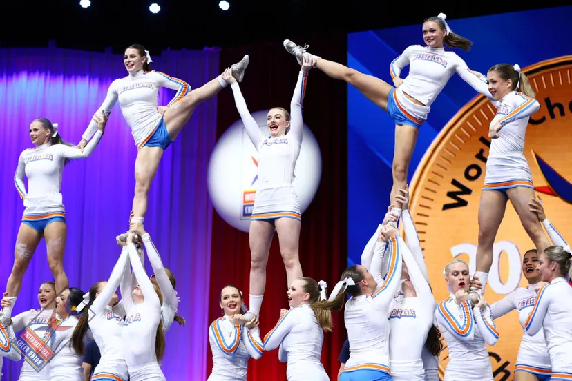 team cheerleading nederland