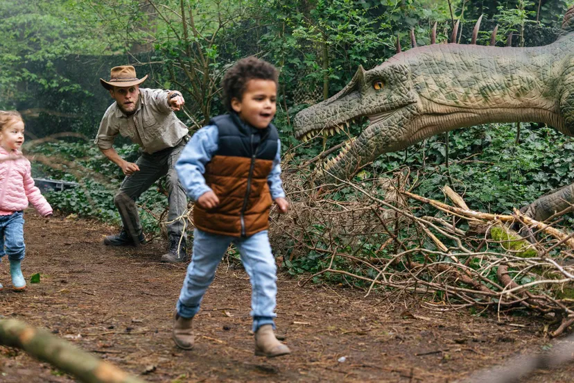 De succesvolle DinoAdventures gaan in de herfstvakantie van start in DierenPark Amersfoort