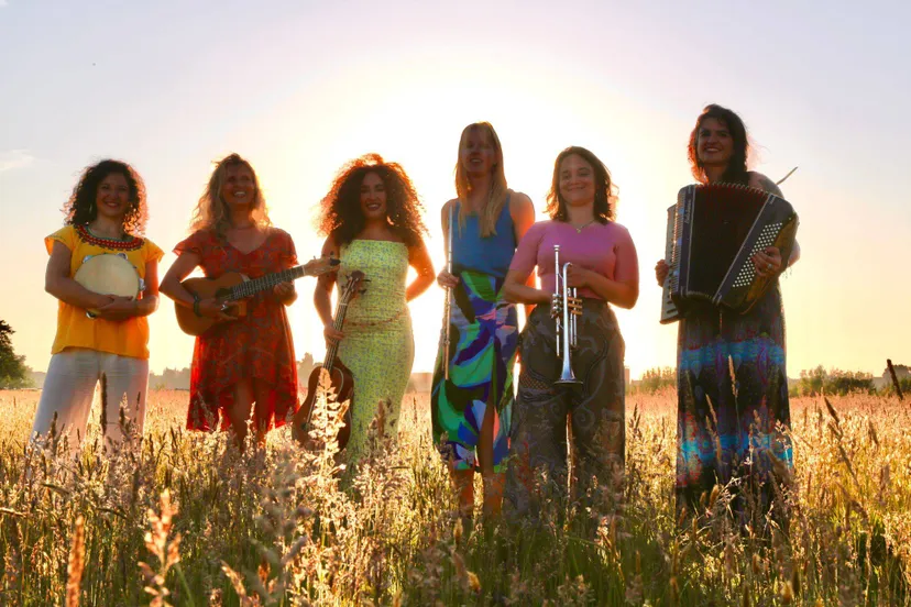 Fleurine & Feminine Flowers 1