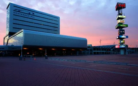 44973 fullimage square in front of convention centre rai 470x294