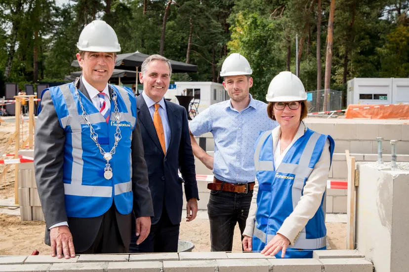 1096 530a860ad06c99473dd0a6e1c435ac50 1