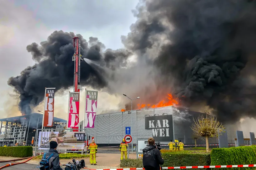 brand karwei 112persfotografie damian ruitenga flickr public domain cc0