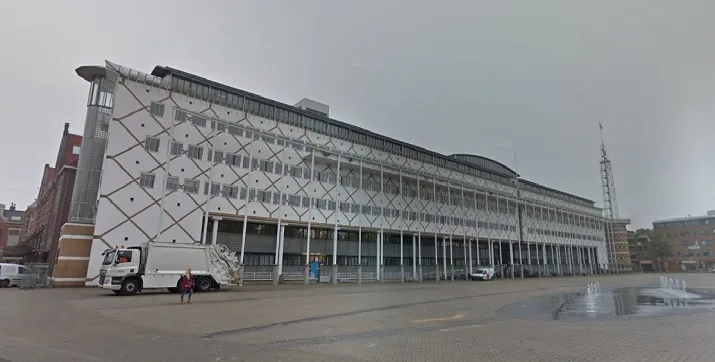 gemeentehuis marktplein apeldoorn google street view