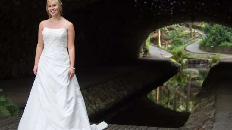 jolein in haar trouwjurk eigen foto