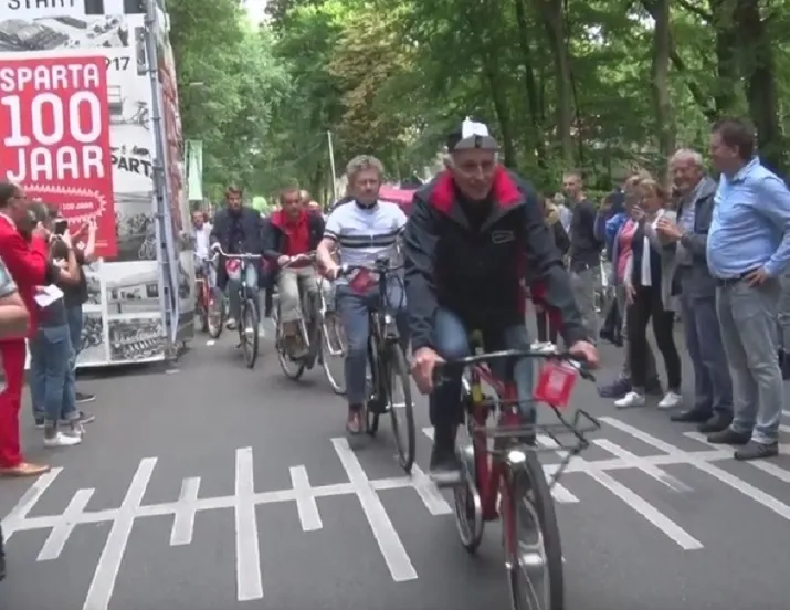 joop zoetemelk sparta wereldrecord still youtube nebe4video1