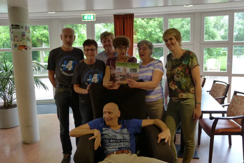 overhandiging cheque atlant zorggroep