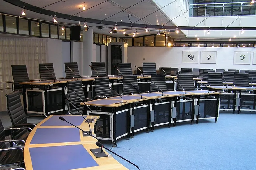 raad raadszaal apeldoorn