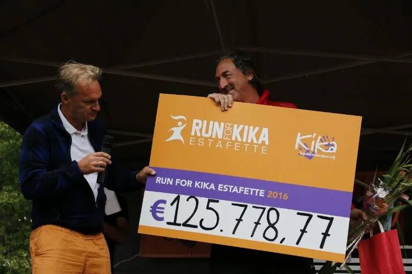 run for kika estafette cheque a
