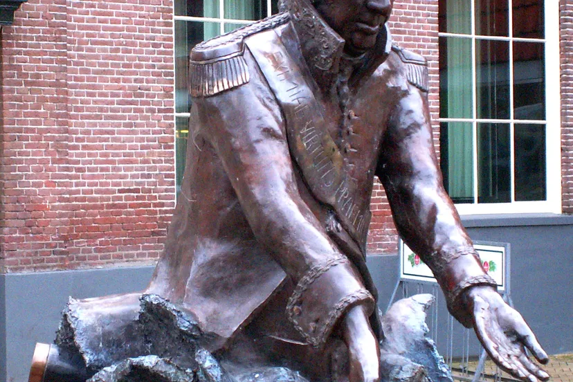 van kinsbergen monument vosselmanstraat