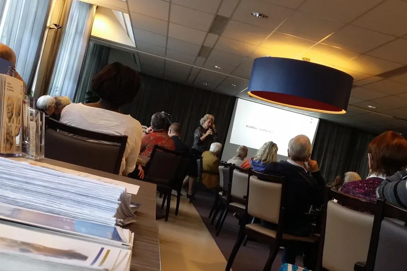 voorlichting beleven met dementie netwerk dementie oost veluwe