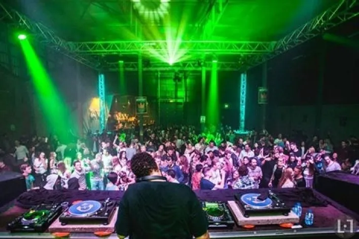 zinloos 1 stefan lucassen