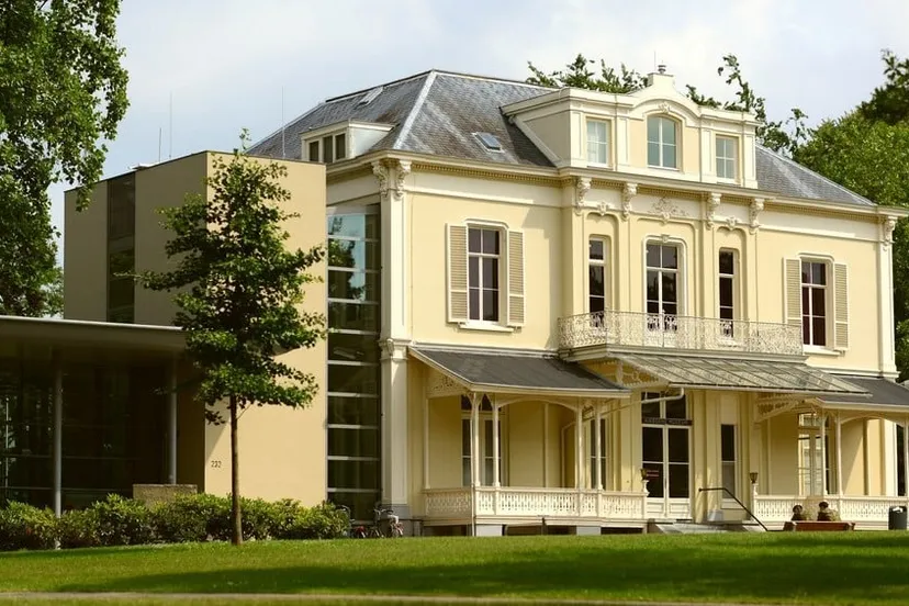 2014 airborne museum achterzijde online