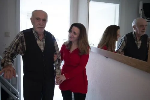 alzheimernederlandgul vader steun 500x333 1